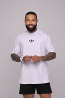 Oversize Adidas Retrô Branca Estampa nas Costas