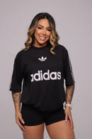 Oversize Adidas Retrô Escrita na Frente Feminina